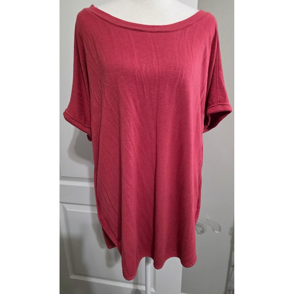 Matty M Women XL Tunic Red Short Sleeve Scoop Neck Relaxed Top Casual Soft